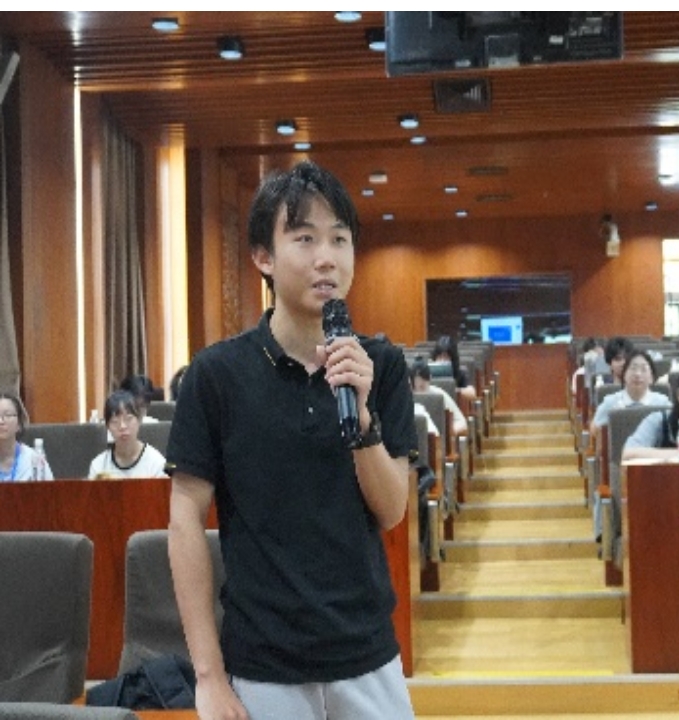 成人直播平台