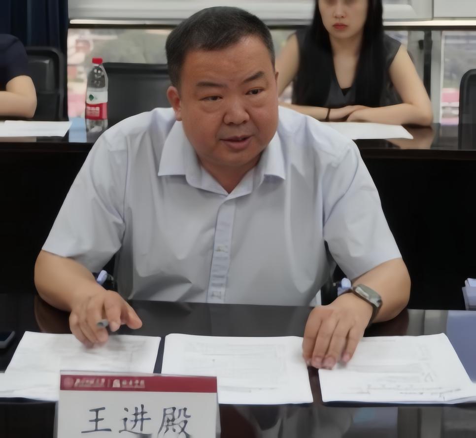 成人直播平台