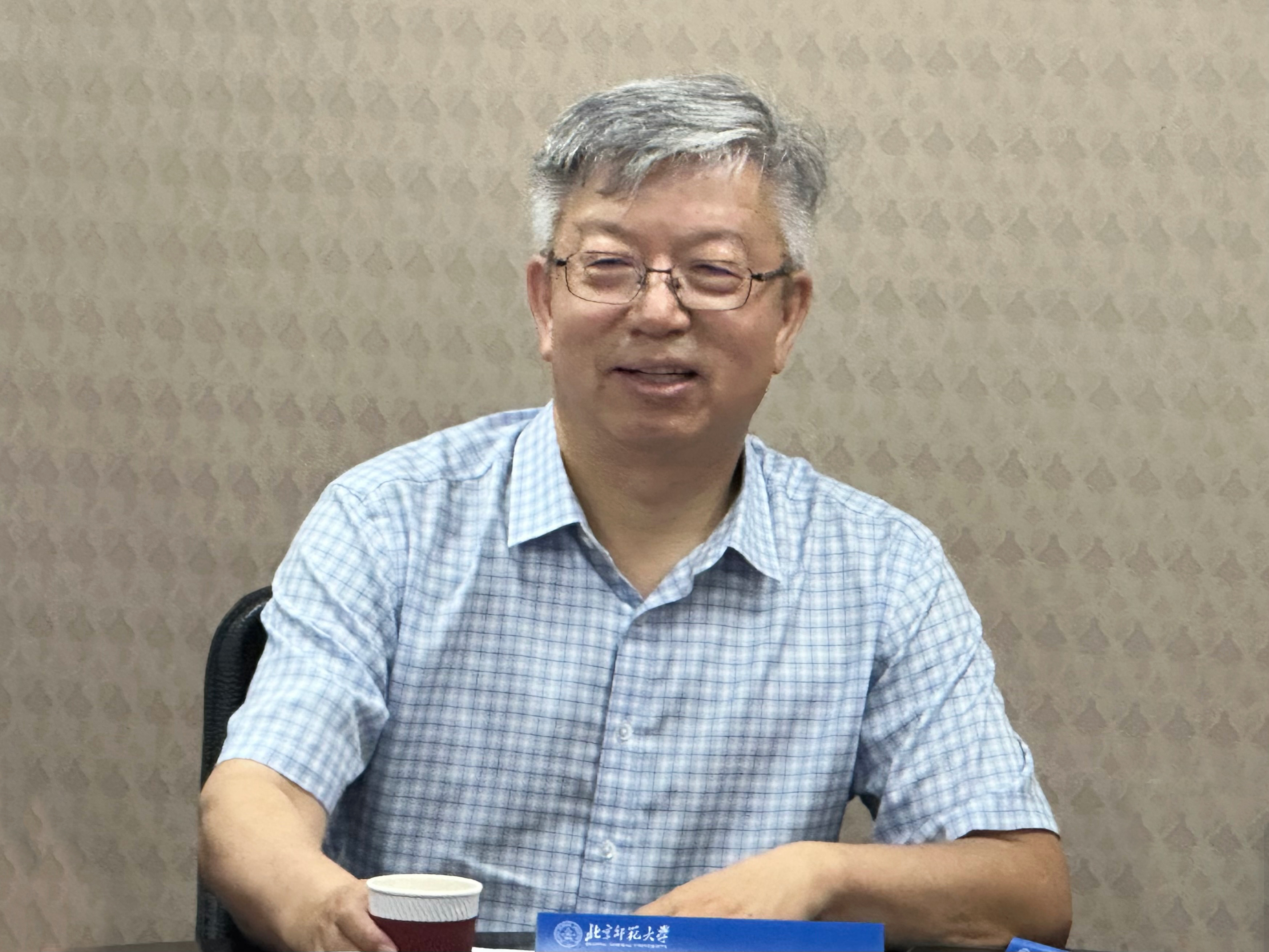 成人直播平台