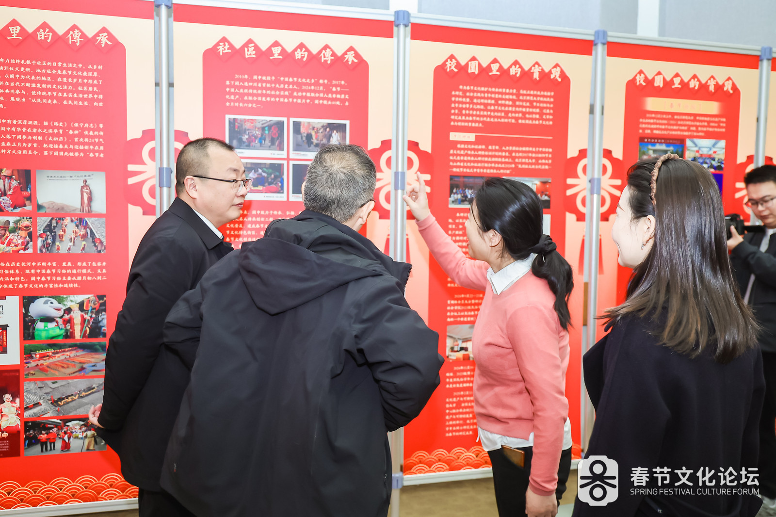 图19-3：二十四节令鼓表演以及春节文化展览、展演.jpg