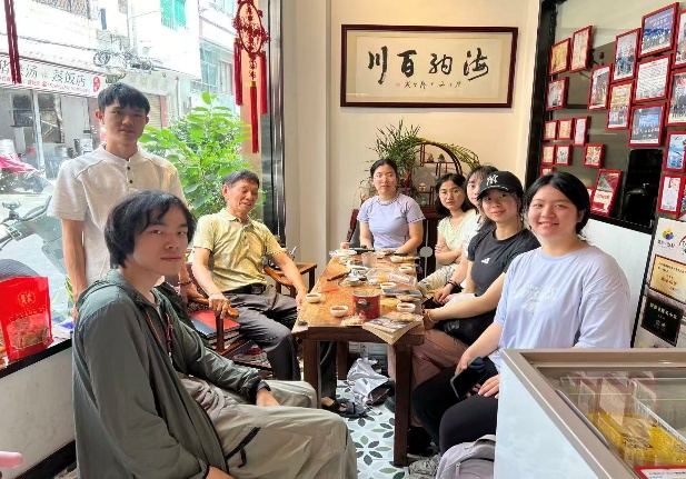 成人直播平台