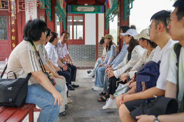 成人直播平台
