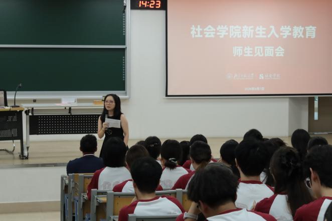 成人直播平台