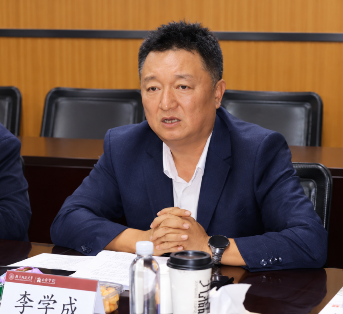 成人直播平台
