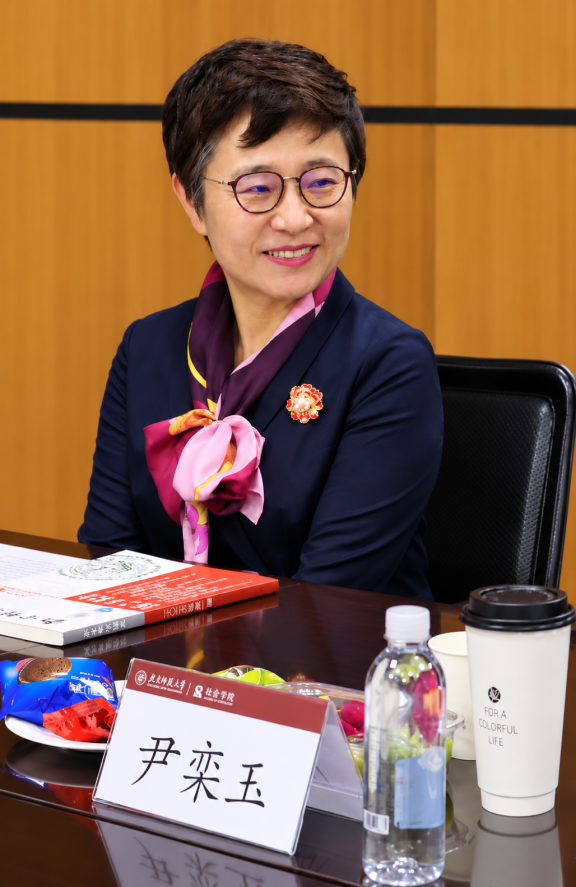 成人直播平台